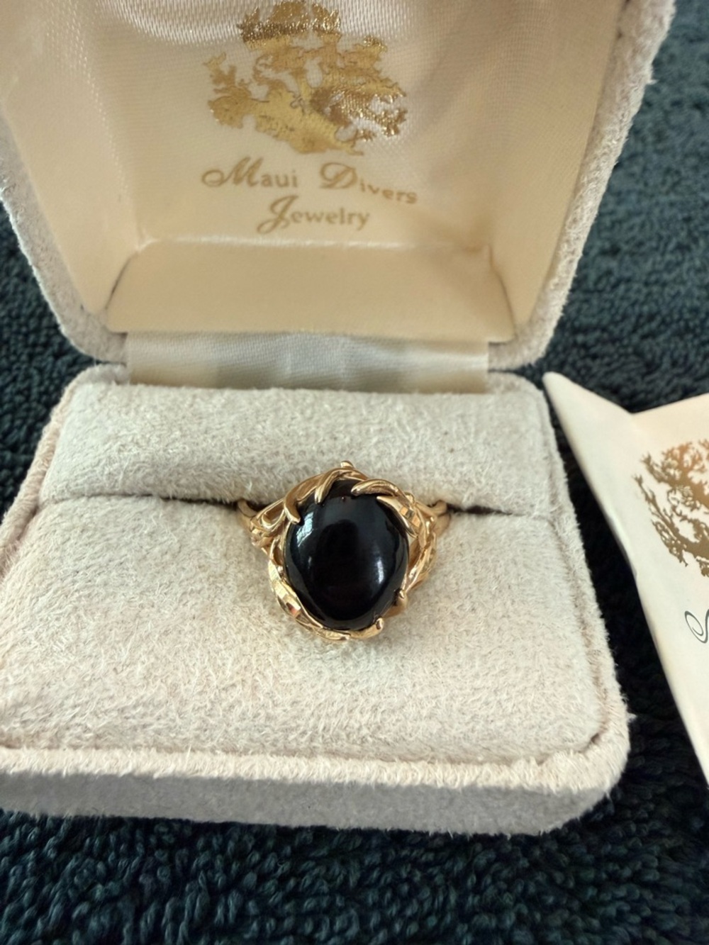 Maui Divers Hawaiian Black Coral 14ct Gold Ring - Picture 4 of 5